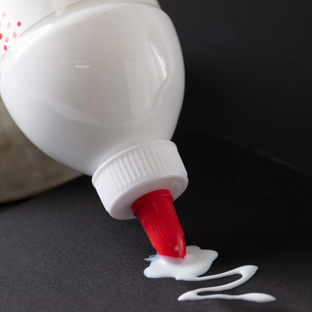 PVA Craft Glue Signature 500g (16.9 US fl.oz) - Image 3